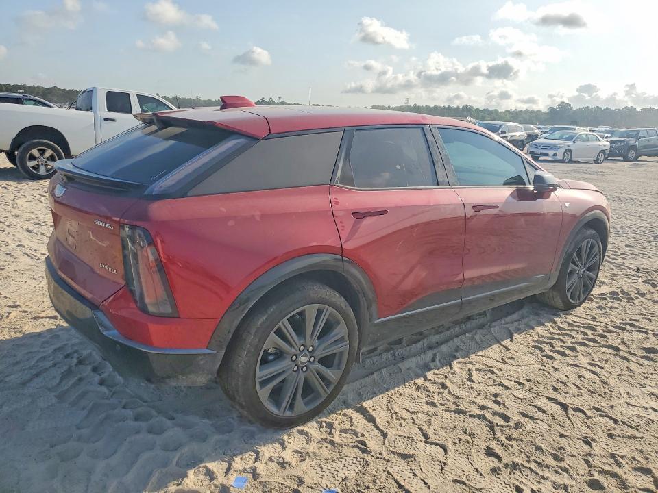 2025 Cadillac Optiq Sport