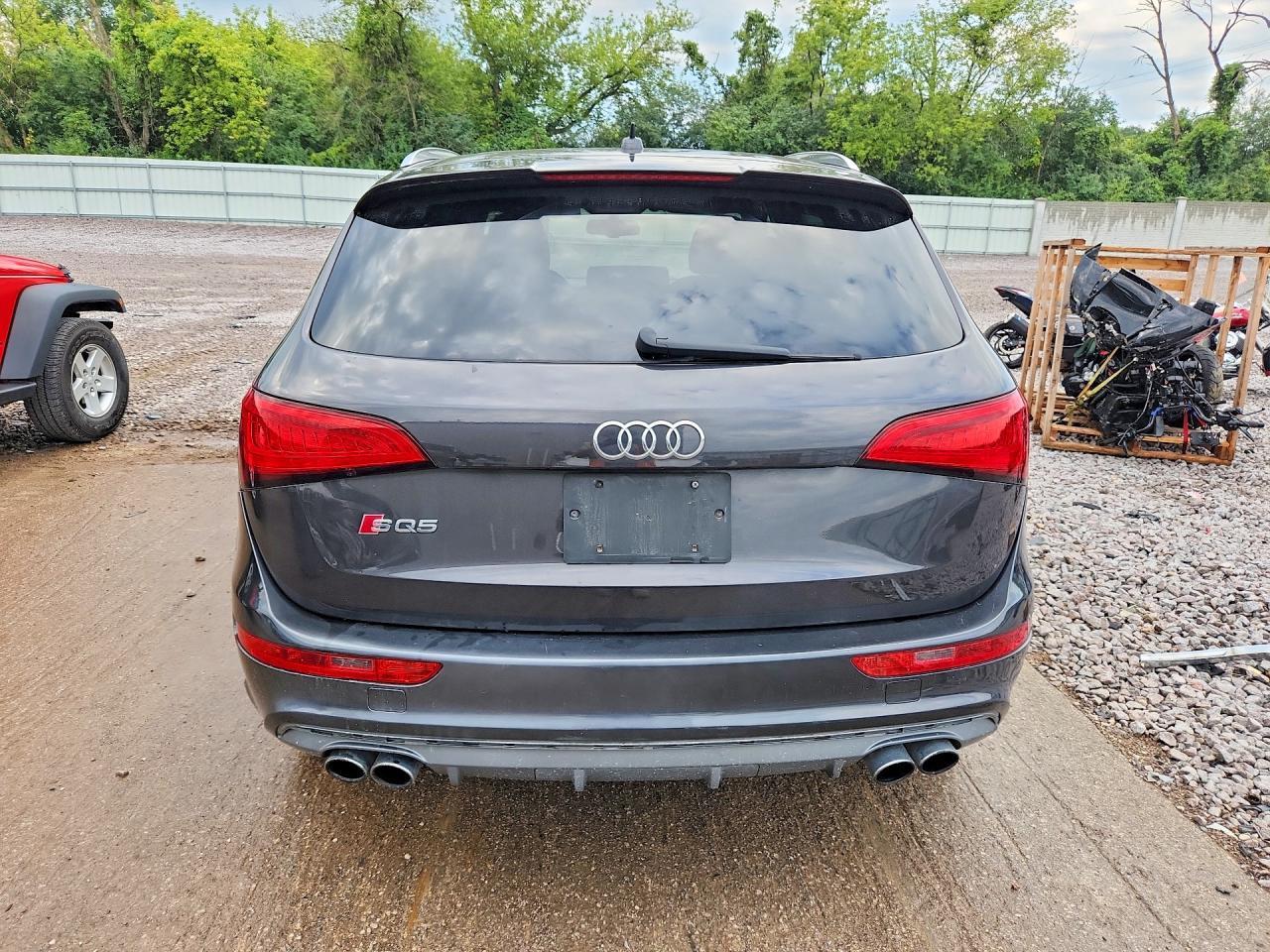 2015 Audi SQ5 Premium Plus