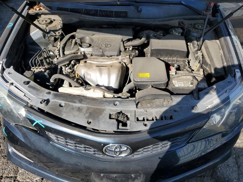 2014 Toyota Camry se