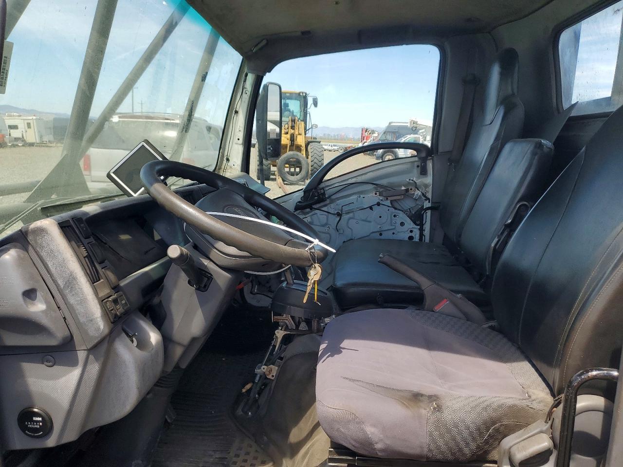 2014 Isuzu NPR