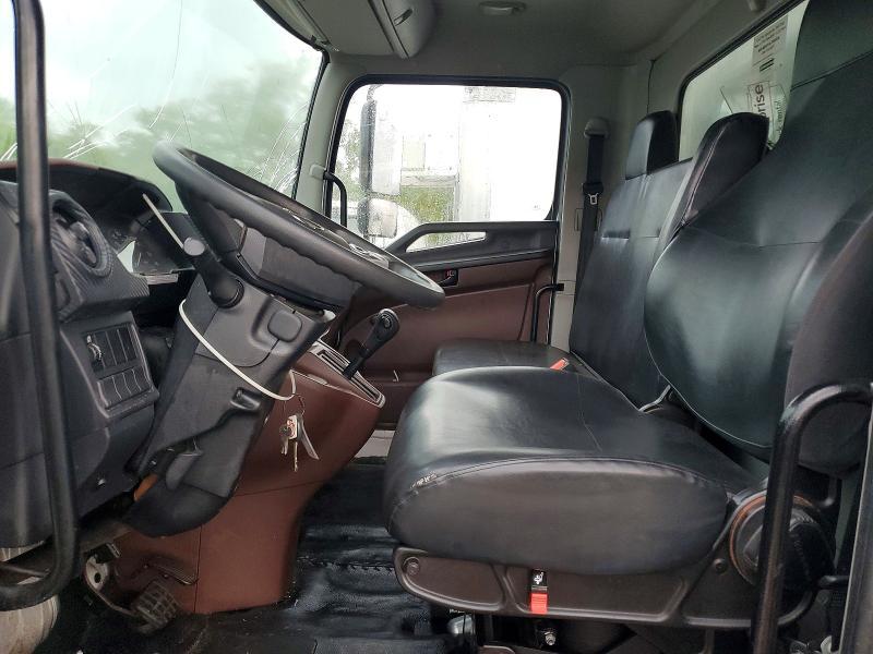 2023 Hino L6 BOX Truck