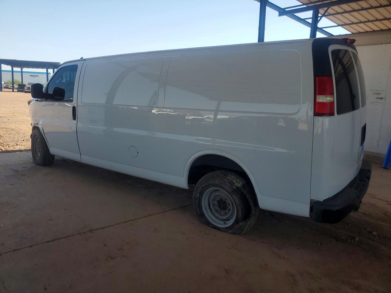 2017 Chevrolet Express 2500 Delivery Van