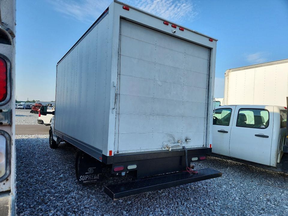 2018 GMC Savana BOX Truck