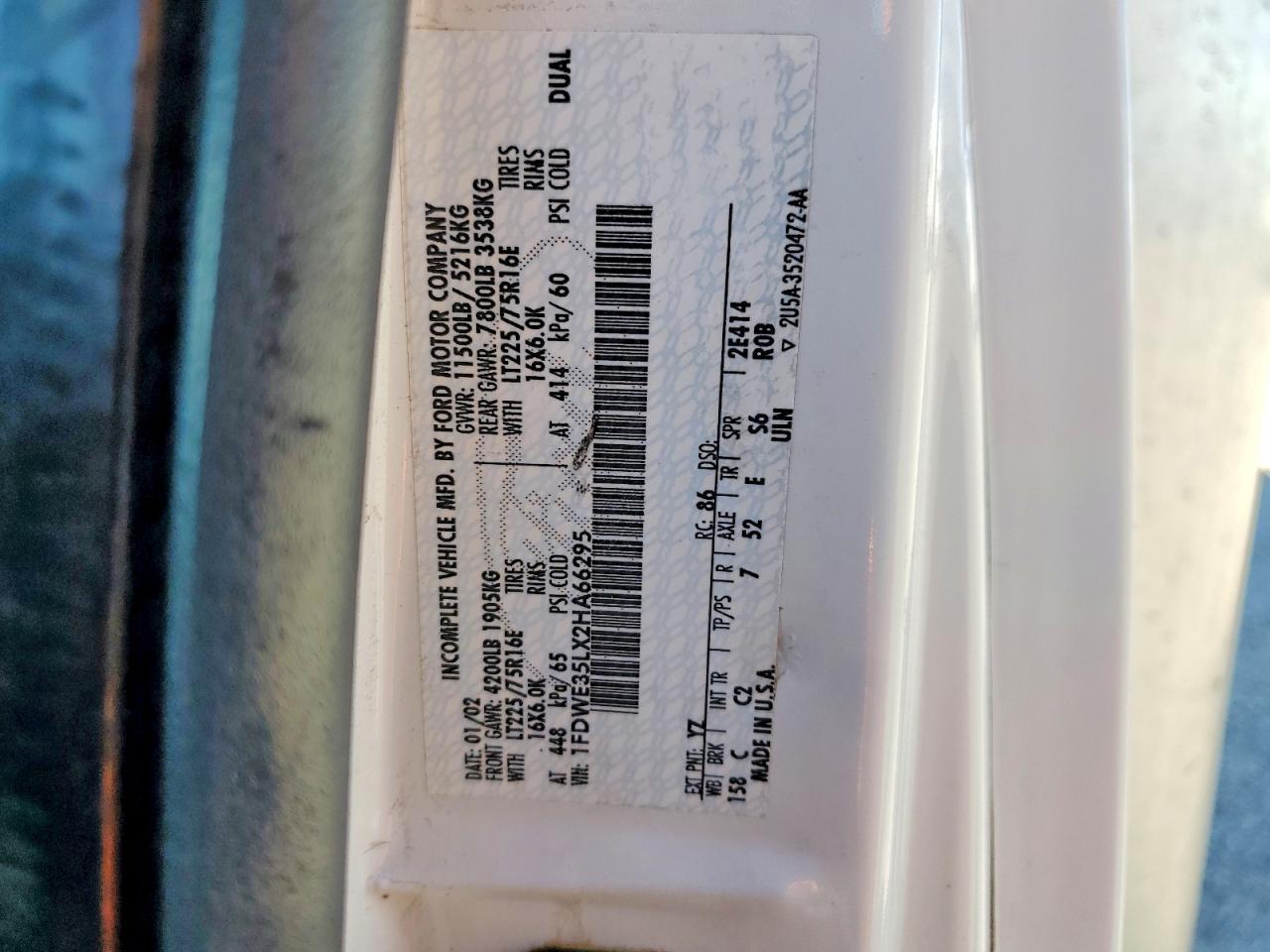 2002 Ford Econoline E350 Super Duty Cutaway Van