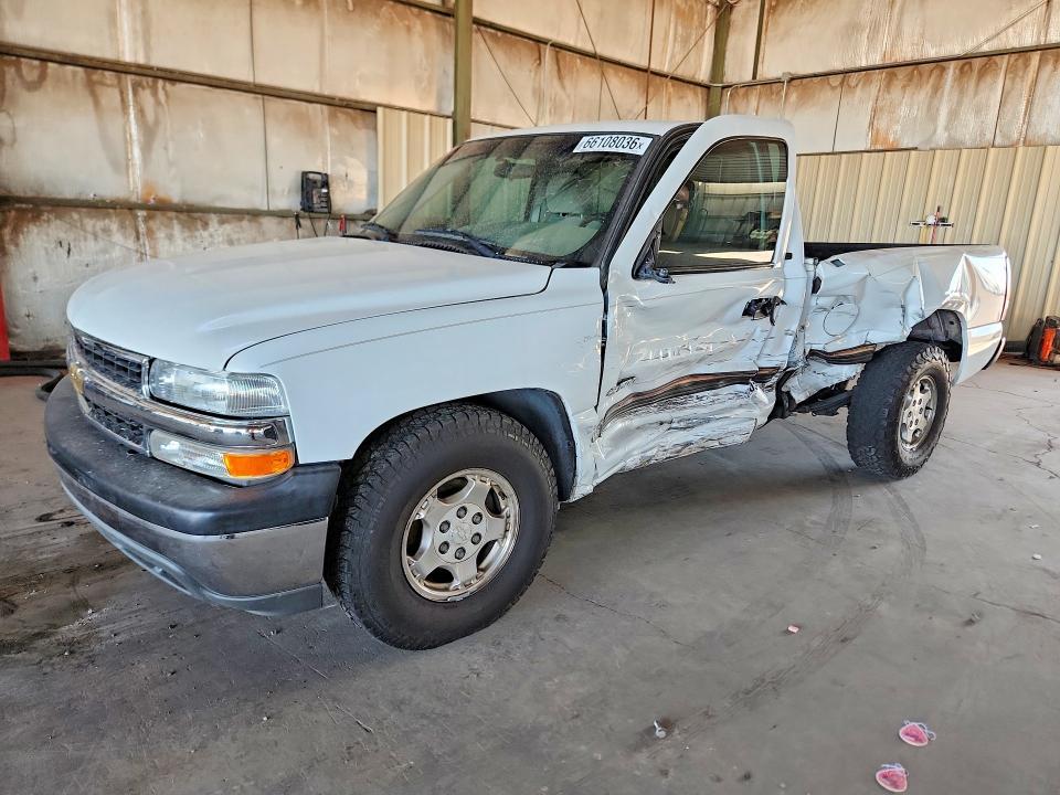 2000 Chevrolet Silverado C1500