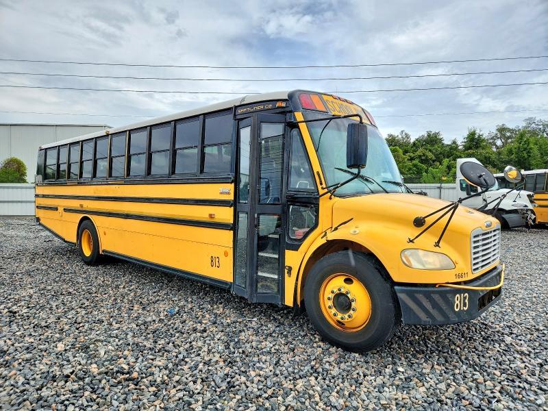 2009 Thomas SAF-T-LINER C2-School Bus