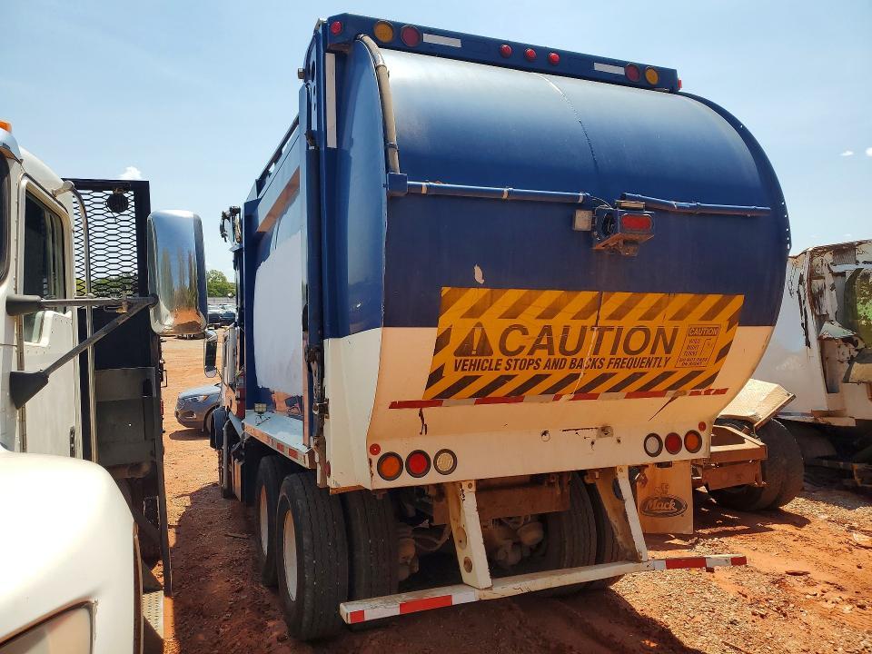 2012 Mack MRU613 Refuse Truck