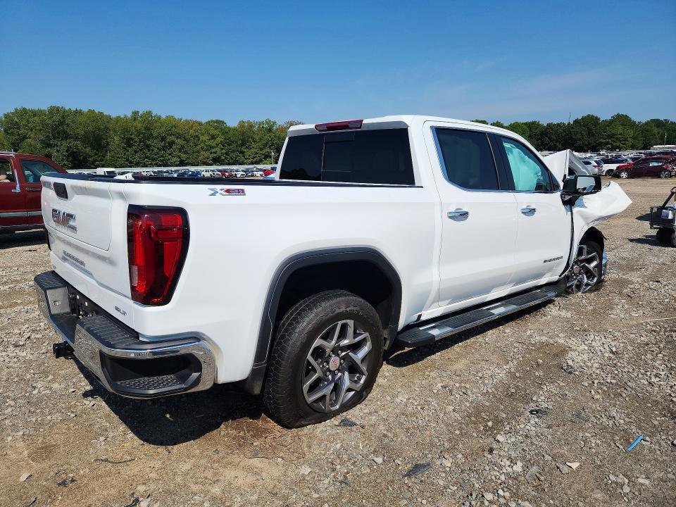 2025 GMC Sierra K1500 slt
