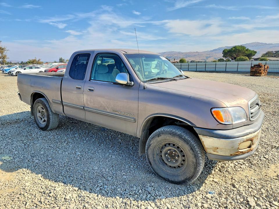 2002 Toyota Tundra SR5 V8