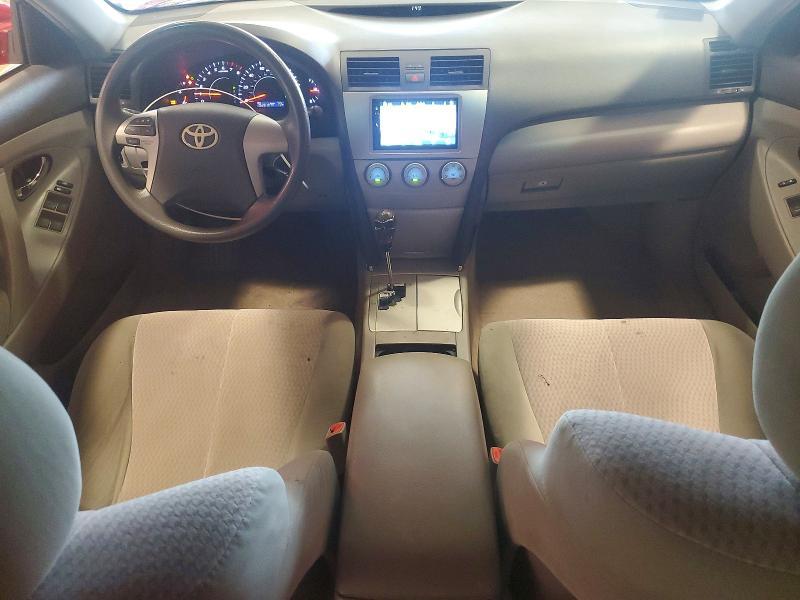 2011 Toyota Camry le