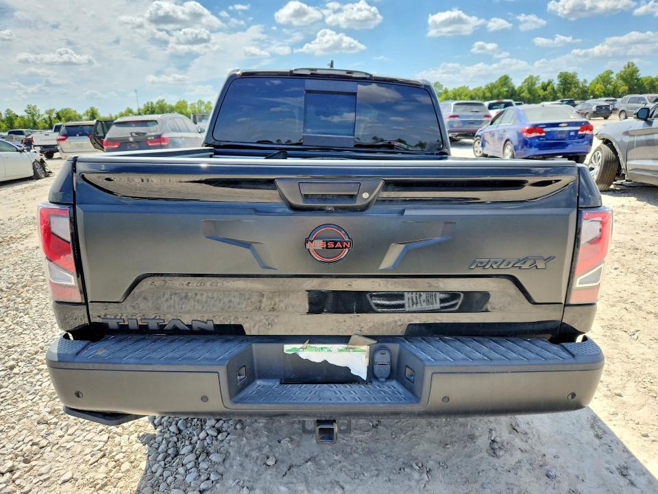 2024 Nissan Titan PRO-4X