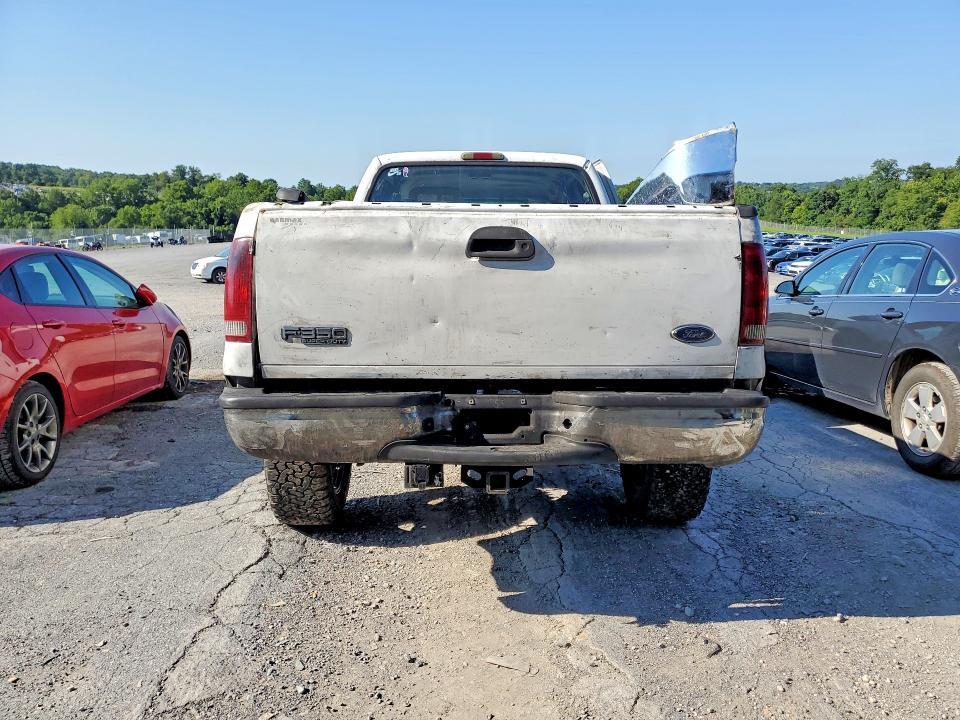 2004 Ford F350 SRW Super Duty