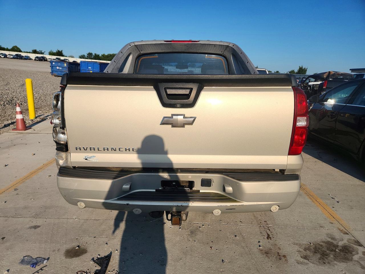 2009 Chevrolet Avalanche C1500 LS