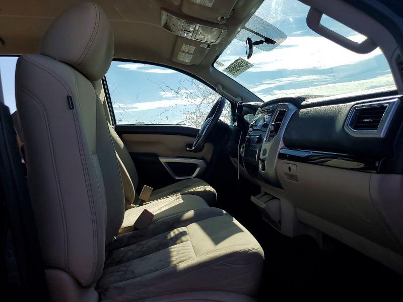 2017 Nissan Titan S