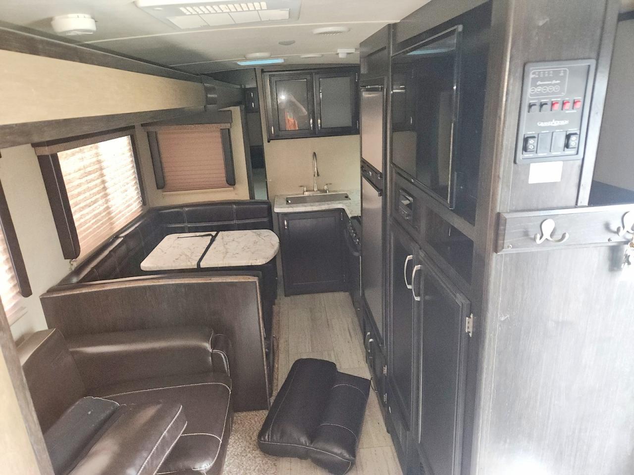 2017 Other Imagine Camper 2800