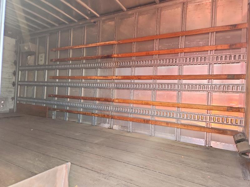 2018 Hino 195 BOX Truck
