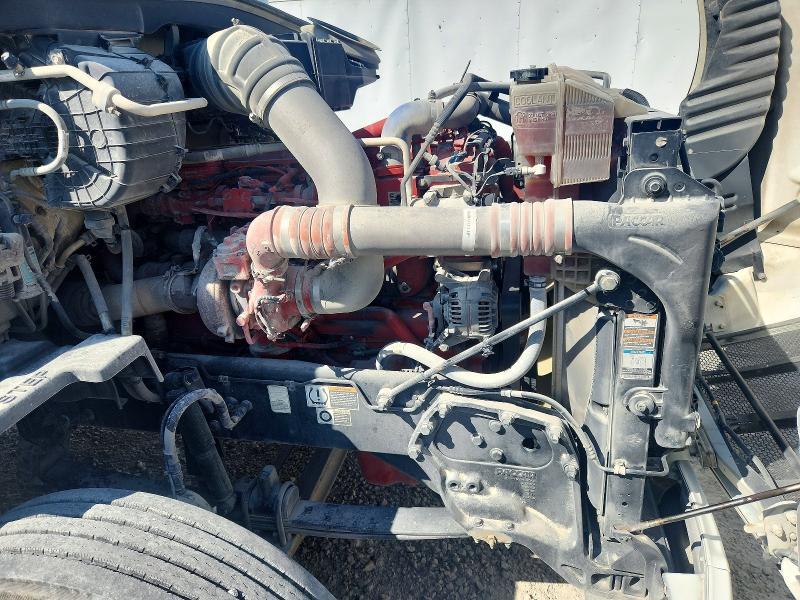 2020 Peterbilt 579 Semi Truck