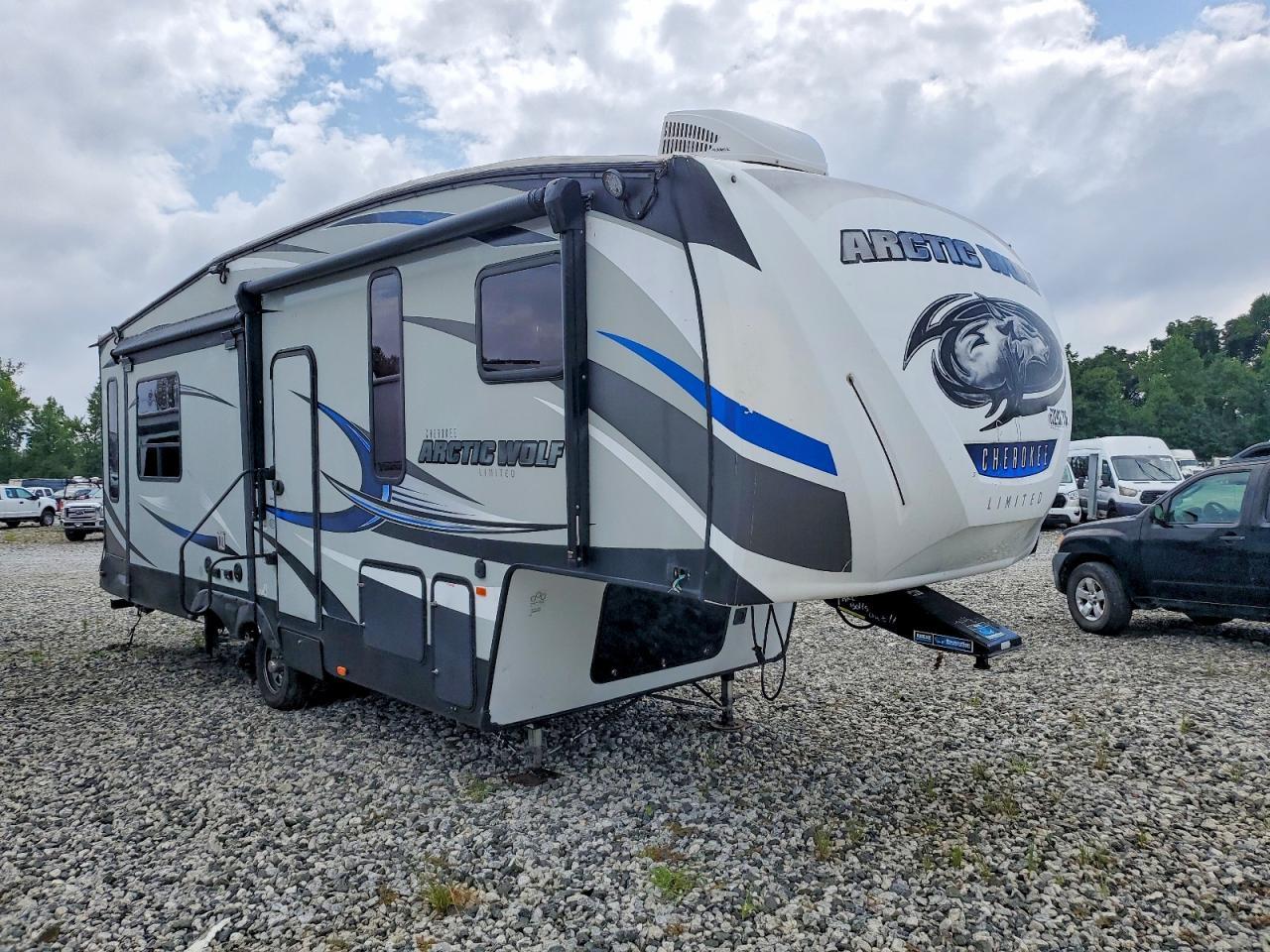 2018 Foresriver 2018 Forest River Arcticwolf Camper