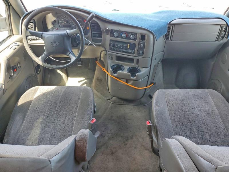 2004 Chevrolet Astro