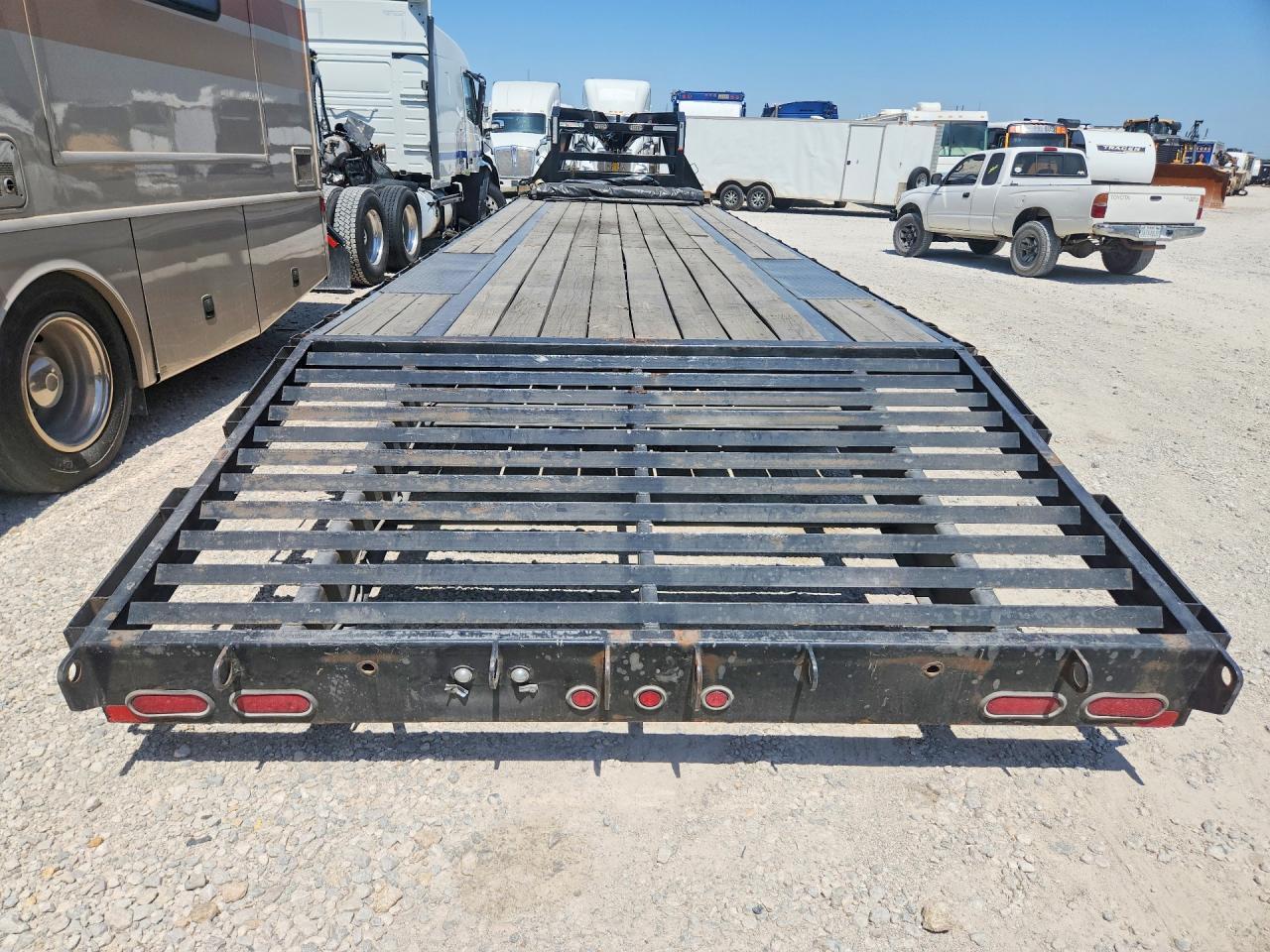 2024 Big Tex 14GN-33D5A-MRBK Equipment Trailer