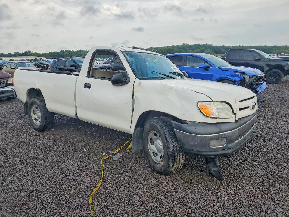 2005 Toyota Tundra Base