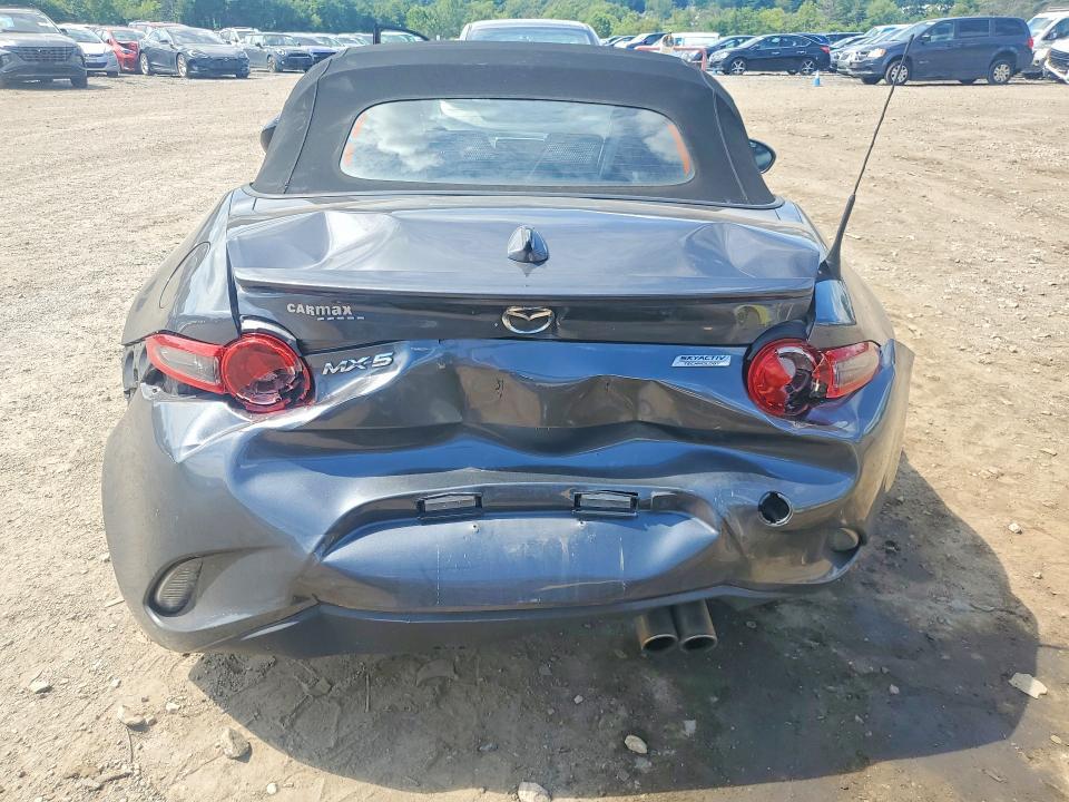 2016 Mazda MX-5 Miata Club