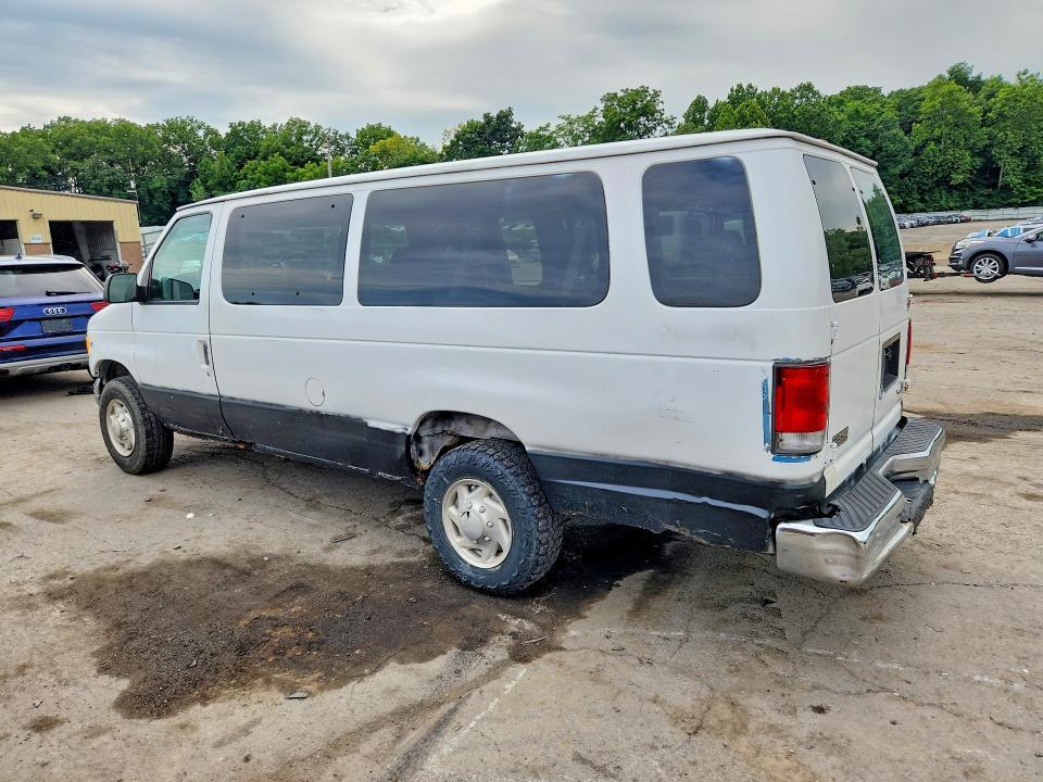 1999 Ford Econoline E350 Super Duty Wagon