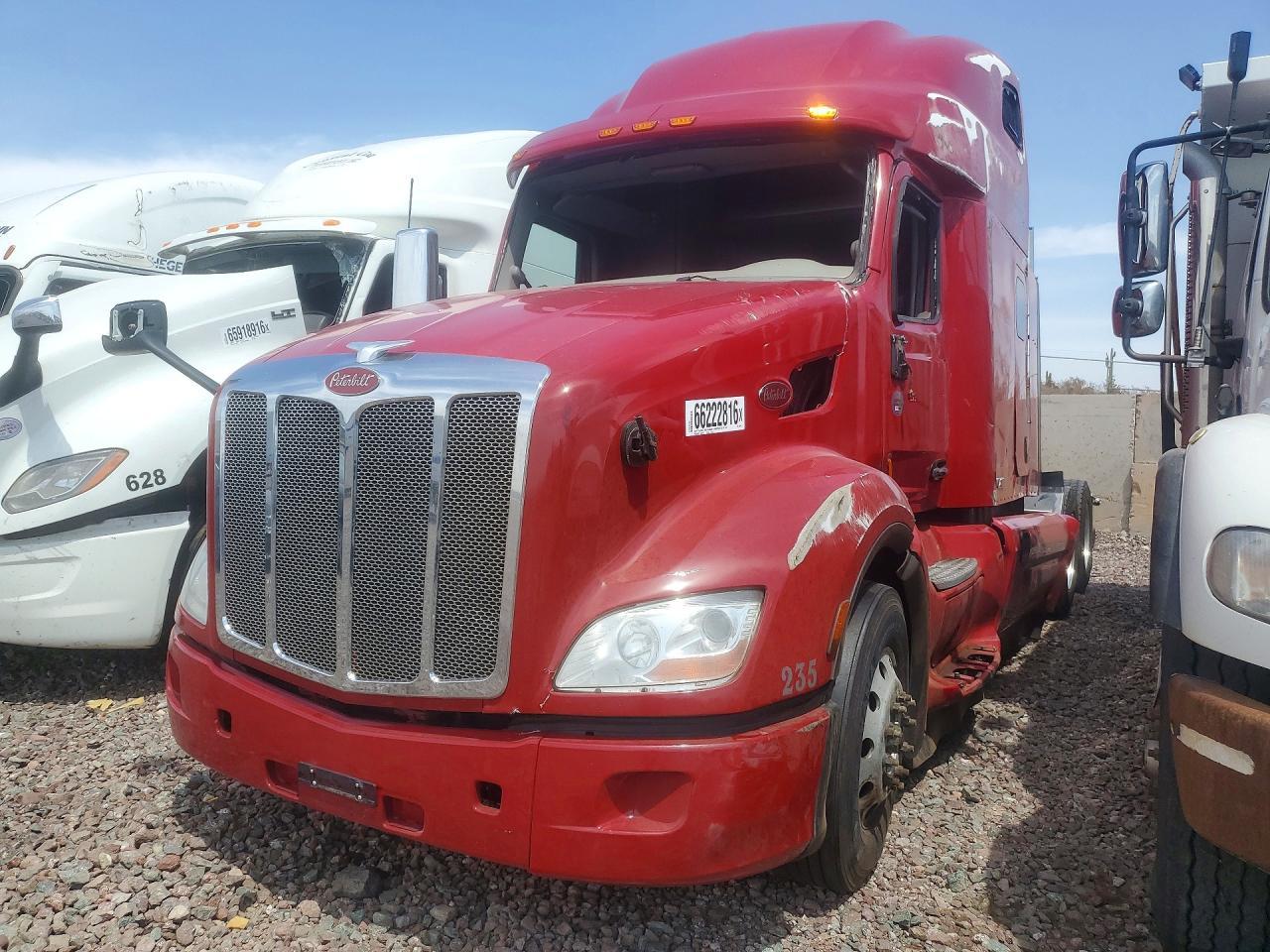2020 Peterbilt 579 Semi Truck