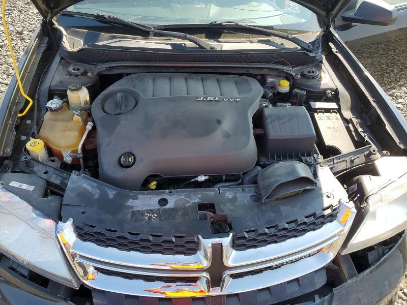 2013 Dodge Avenger se