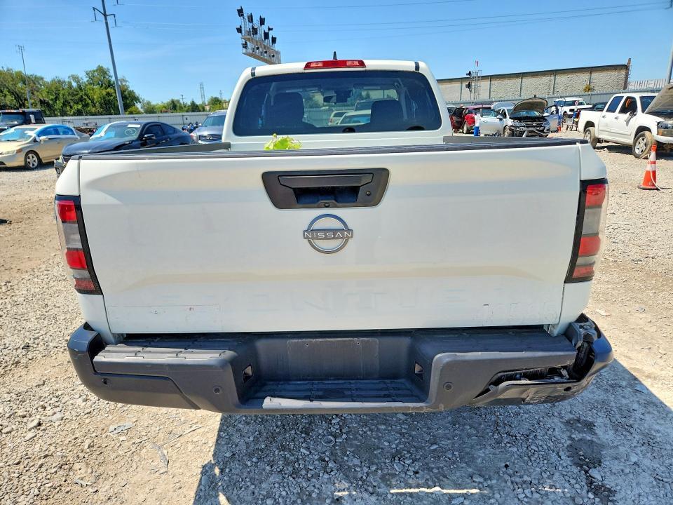 2023 Nissan Frontier S