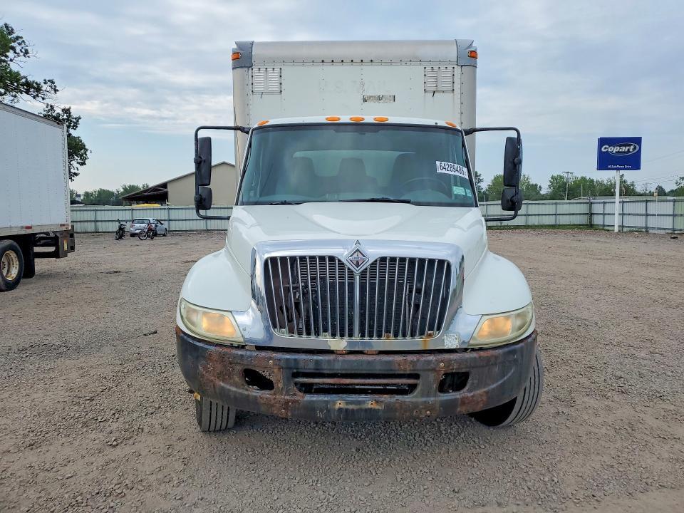 2005 International 4000 4300