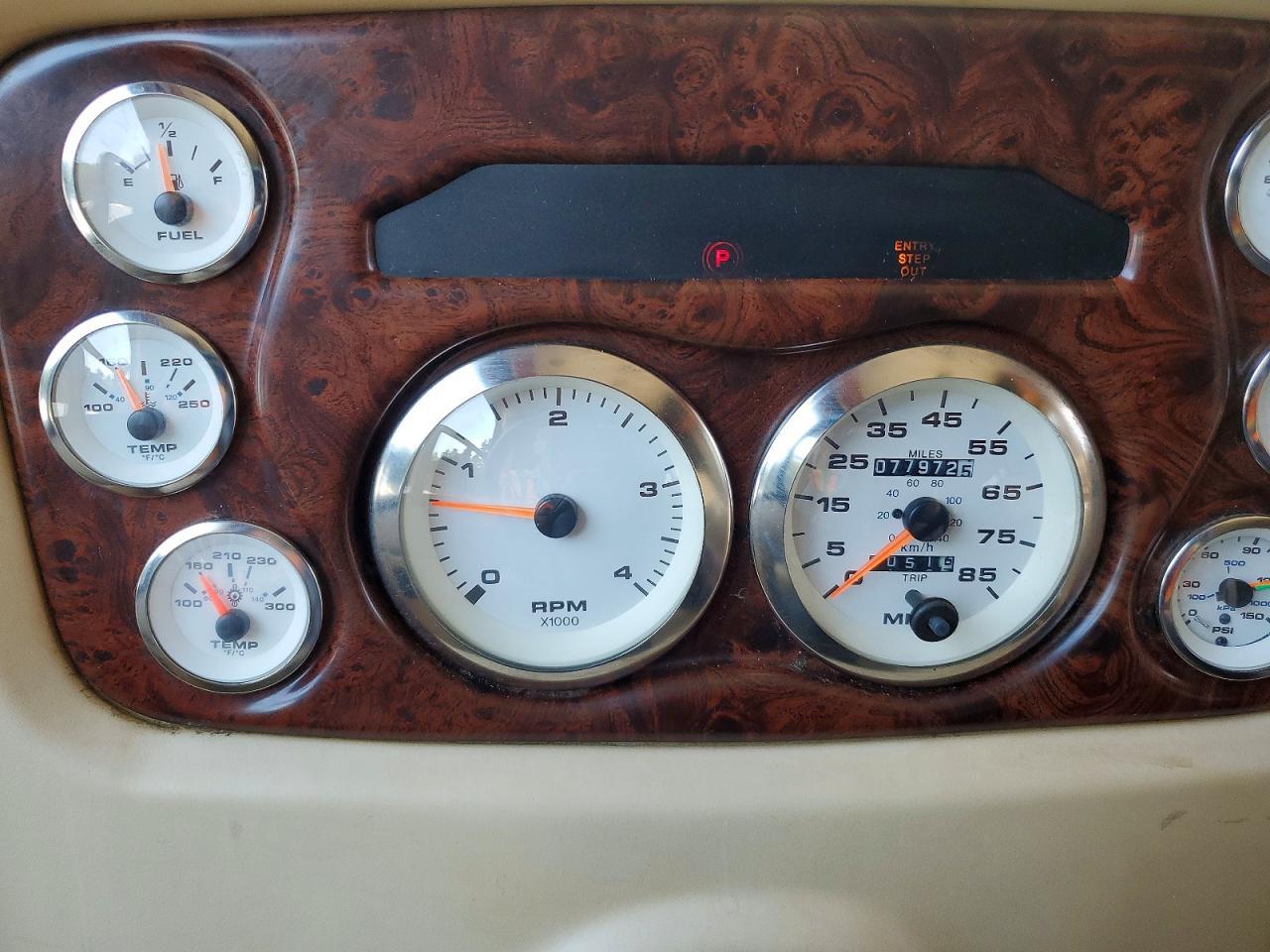 2005 Country Coach Motorhome RV