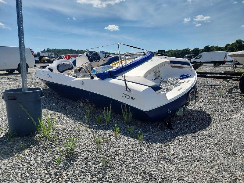 2002 YAM AHA LX2000 Boat