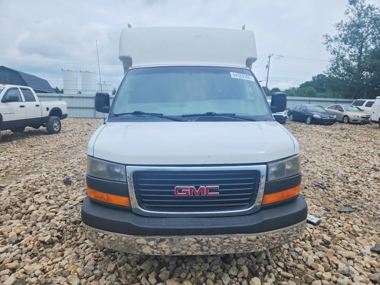 2014 GMC Savana Cutaway G3500