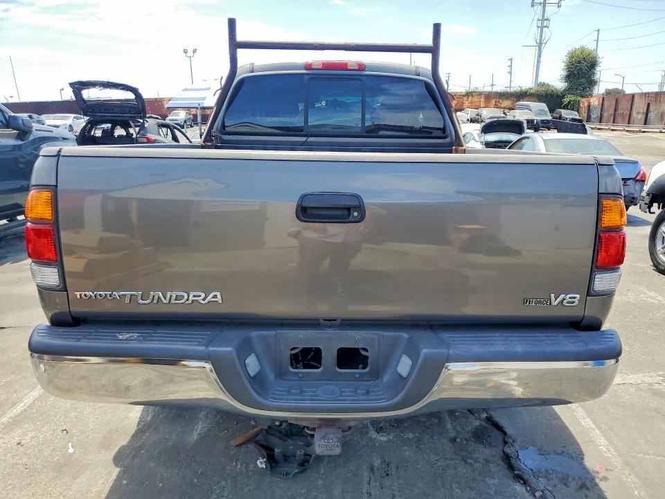 2004 Toyota Tundra SR5