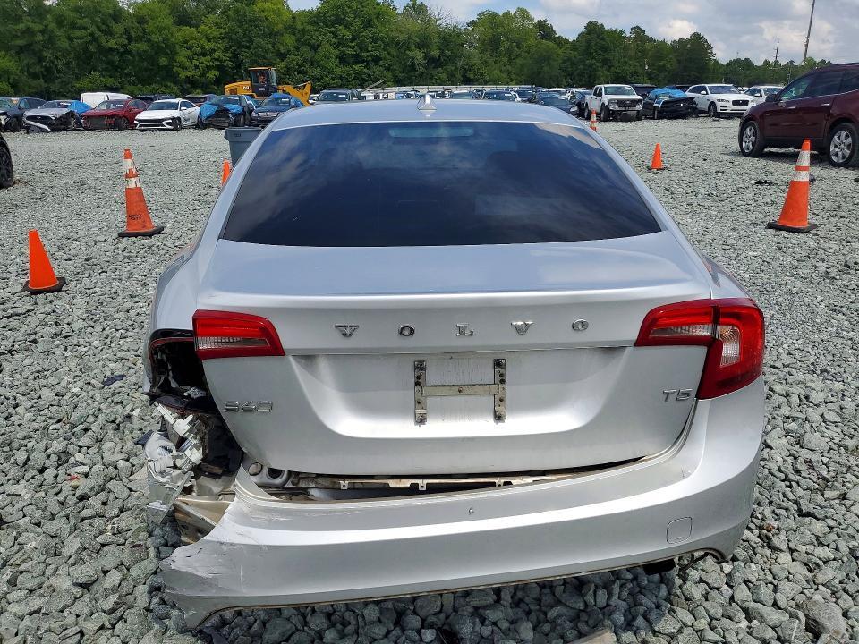 2014 Volvo S60 T5