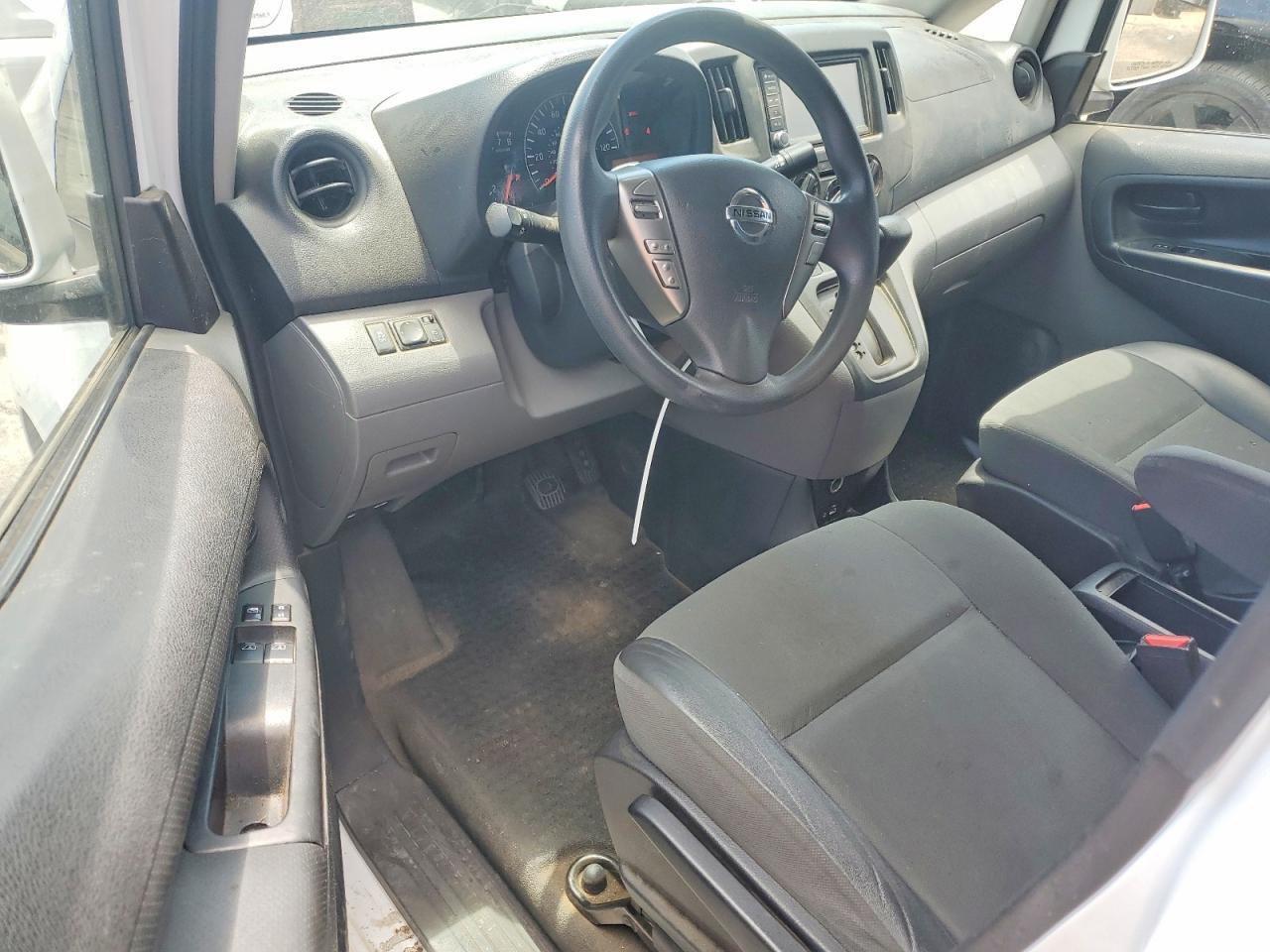 2020 Nissan NV200 SV