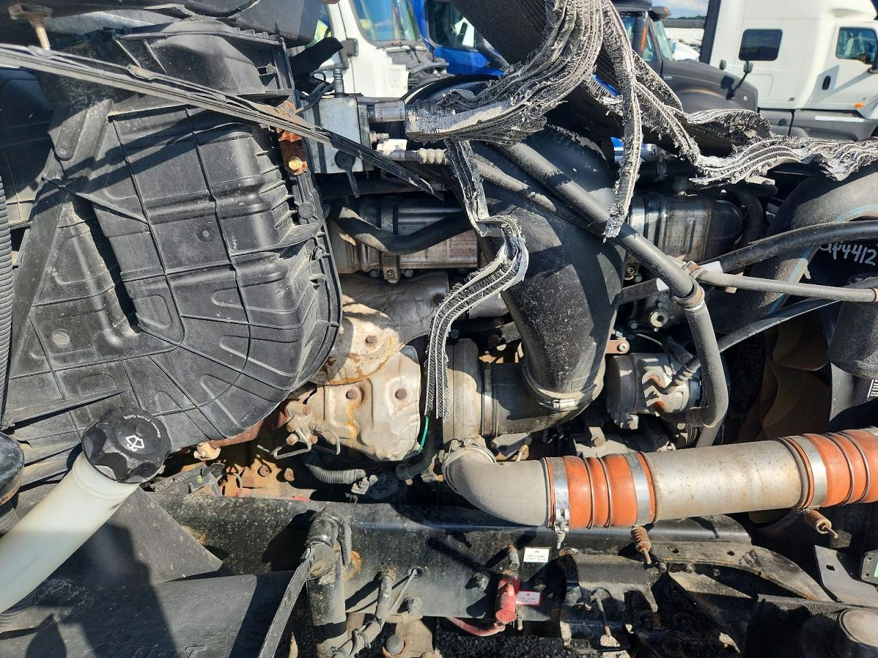 2016 Freightliner Cascadia 125 Semi Truck