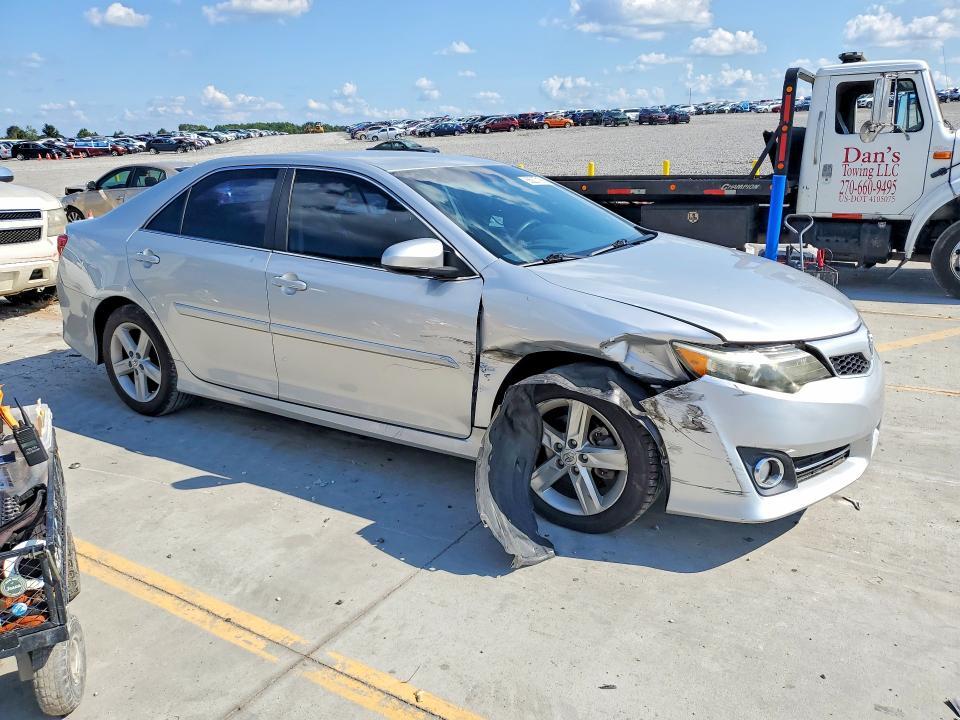 2013 Toyota Camry se