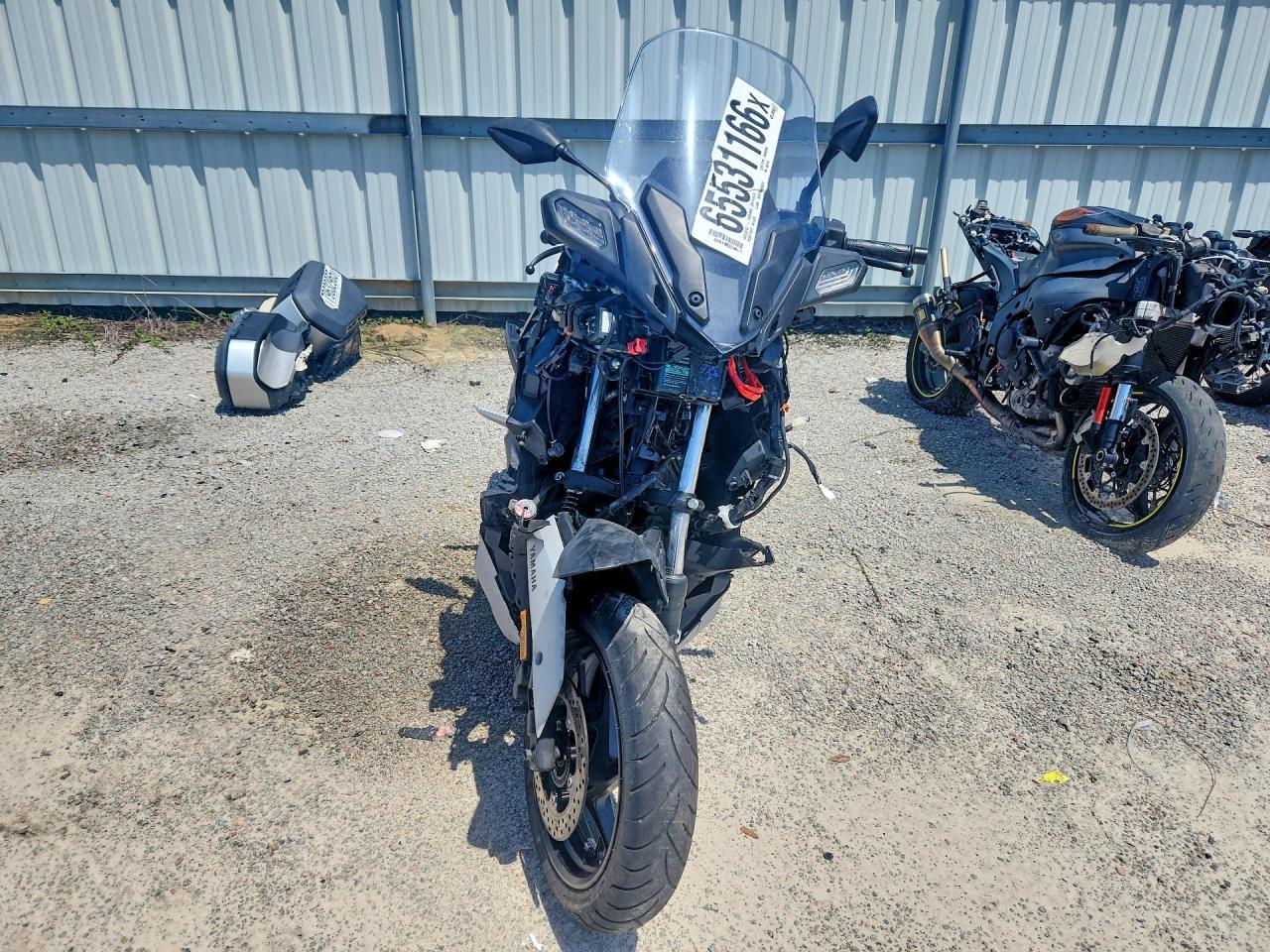 2024 Yamaha CZD300 A