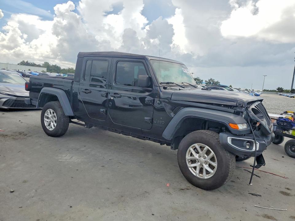 2023 Jeep Gladiator Sport