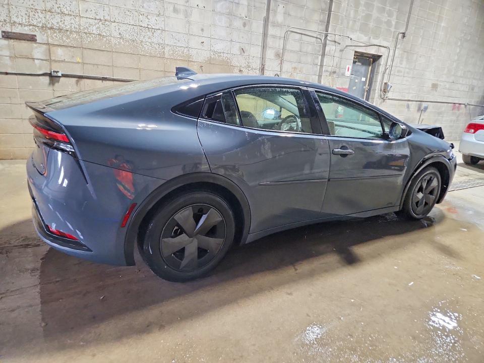 2023 Toyota Prius LE