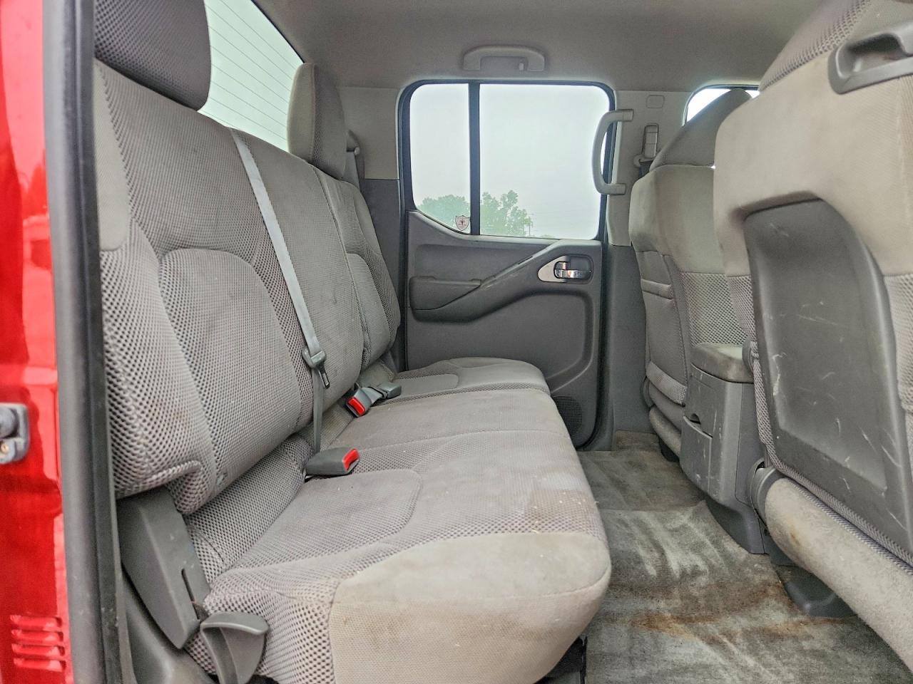 2012 Nissan Frontier SV V6