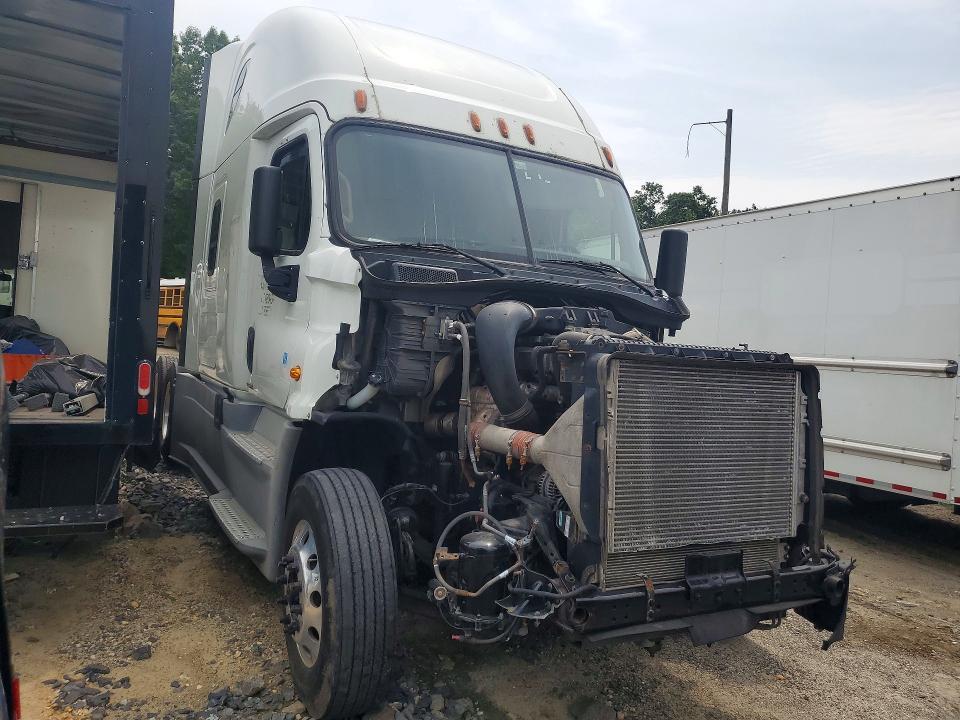 2019 Freightliner Cascadia 125 Semi Truck