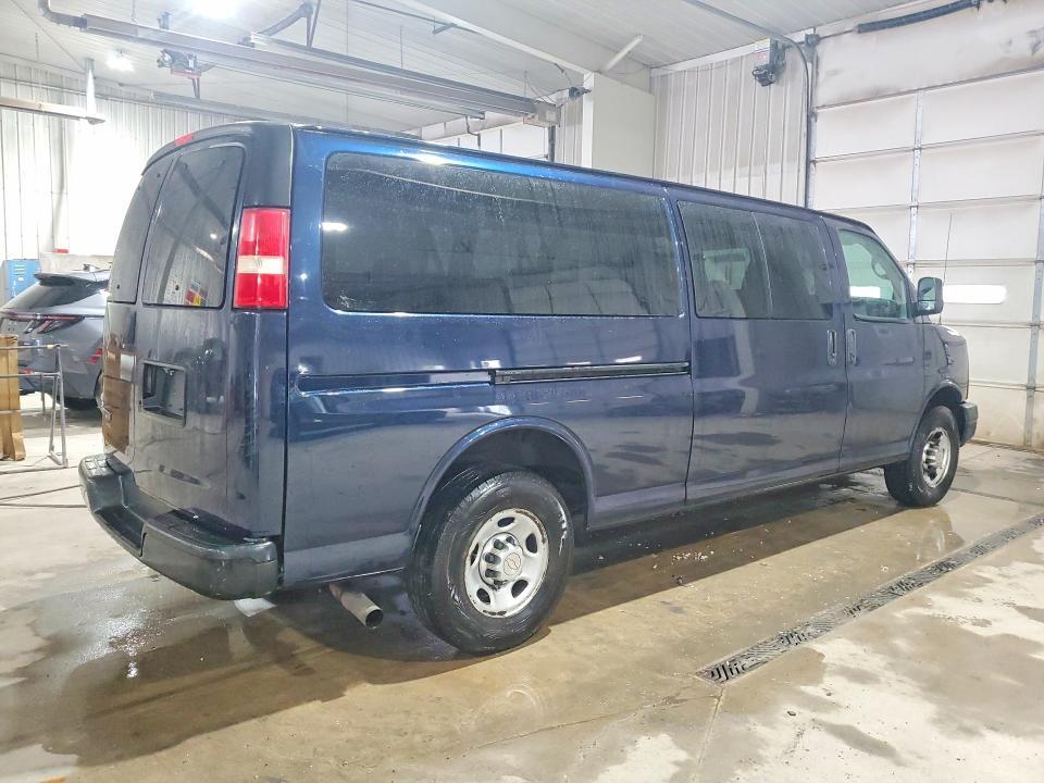 2011 Chevrolet Express G3500 LS