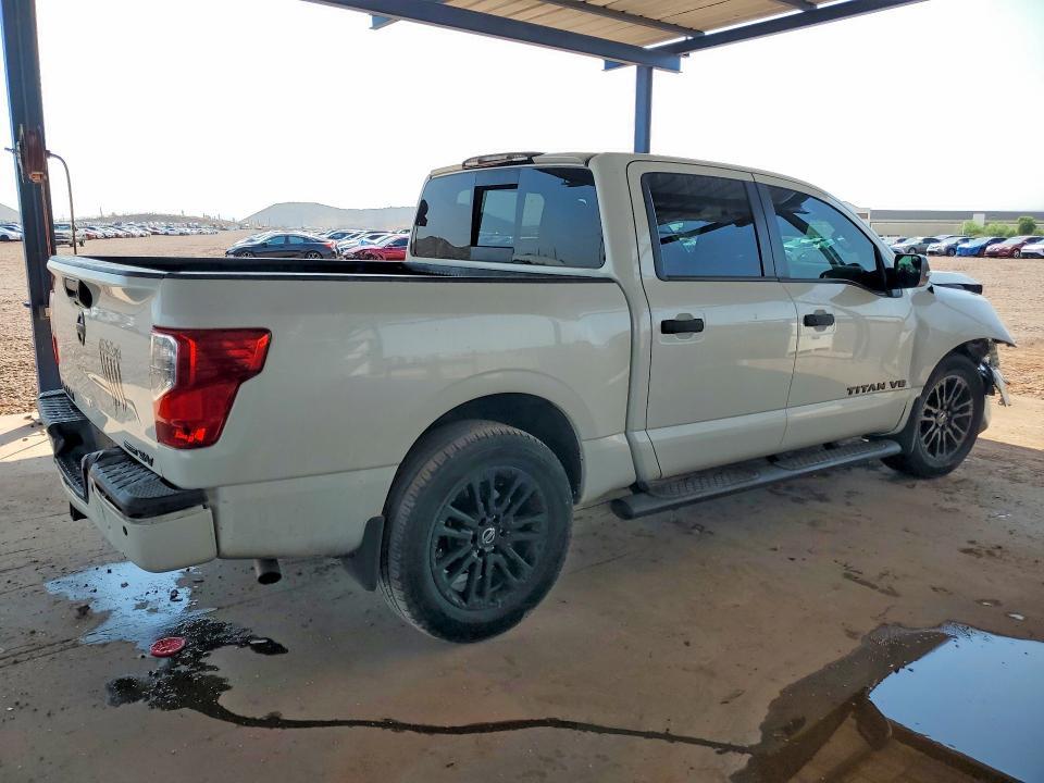 2018 Nissan Titan SV