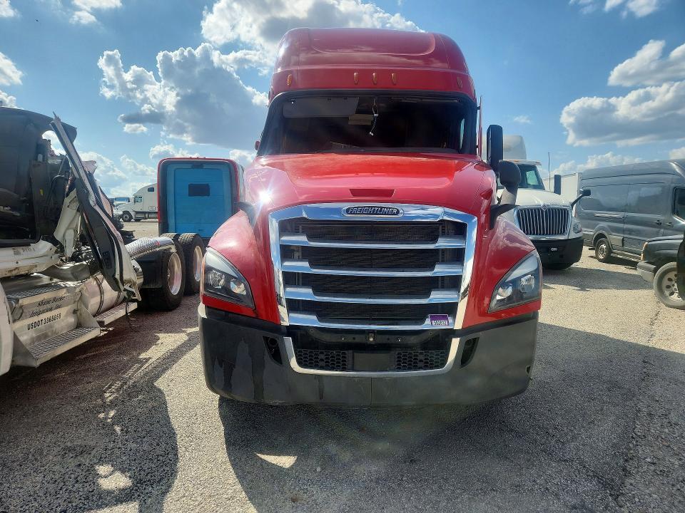 2023 Freightliner Cascadia 126 Semi Truck