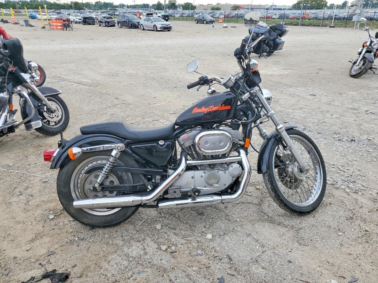 1998 Harley-Davidson XL883 C