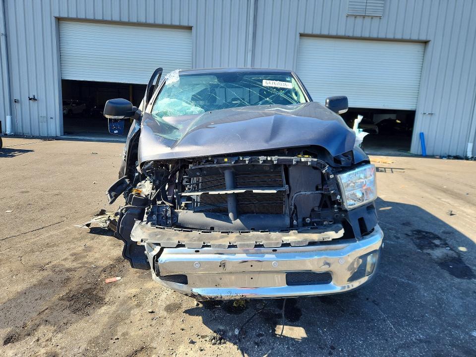 2019 Dodge RAM 1500 Classic SLT