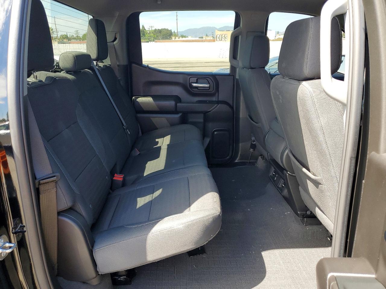 2024 GMC Sierra C1500